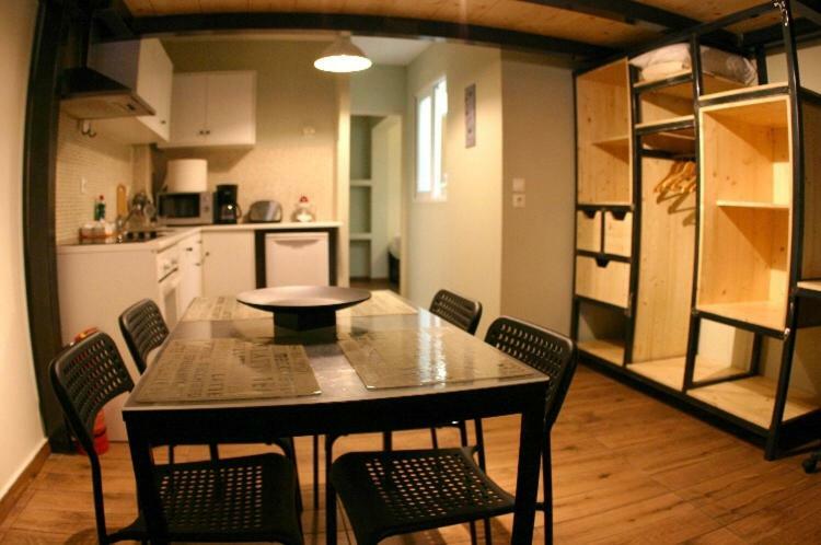 אתונה Pavlou Mela Apartment מראה חיצוני תמונה